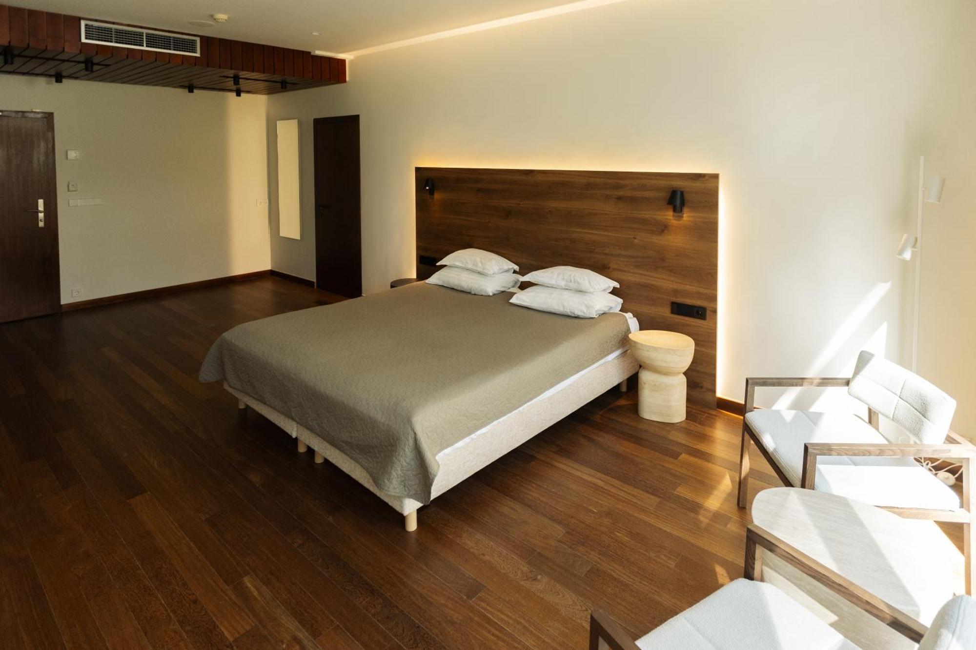 Belvilis Hotel Moletai Luaran gambar